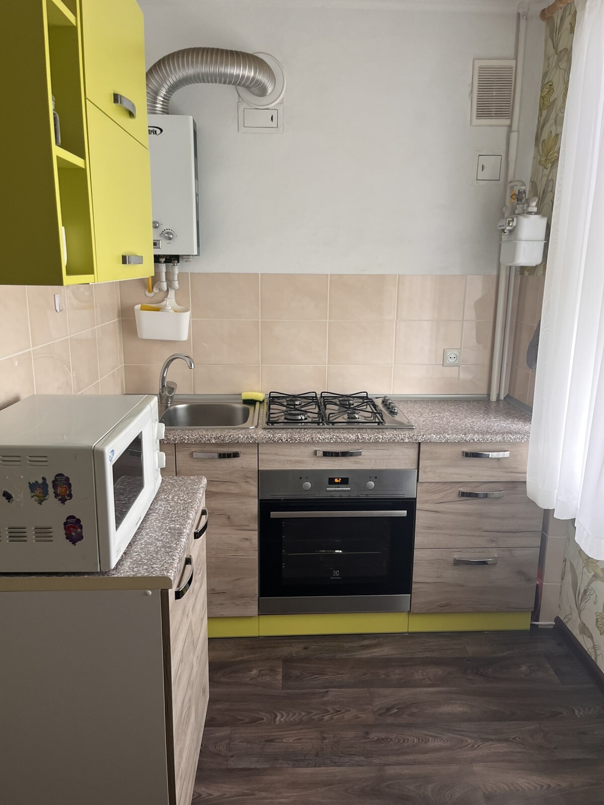 Однокімнатна квартира у Шептицькому фото 1 Однокімнатна квартира у Шептицькому фото 1