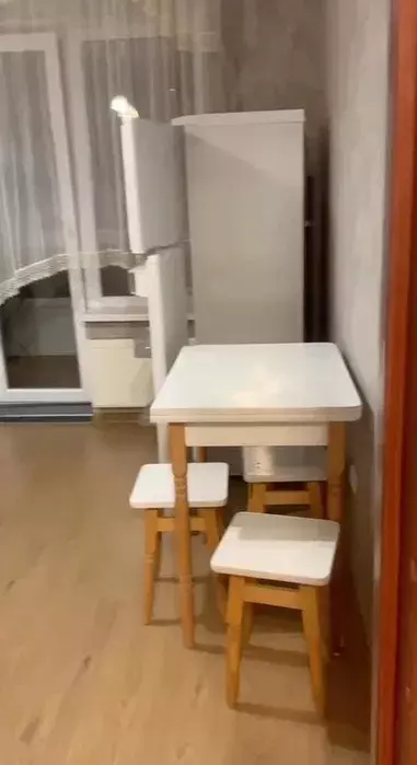 ������ 1� �������� ��� '������' ���� 1