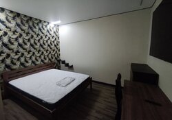 ������ 2� �������� �� Forest Home ���� 25