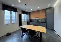  2   Premier Tower  4