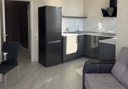 ������ 1� �������� �� Park Tower ���� 4