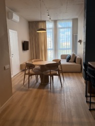 ������������ ������ 2� �������� �� Premier Tower ���� 15