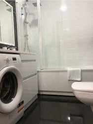 ������� 1-������� �������� � �� 'Golden House' ���� 4