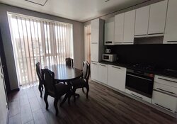 ������ 2� �������� �� Forest Home ���� 1