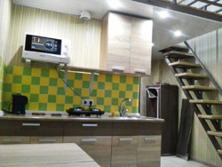 Сдам 2-х уровневую студию в центре, м. Архитектора Бекетова фото 4 Сдам 2-х уровневую студию в центре, м. Архитектора Бекетова фото 4