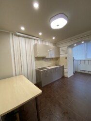 ���� 1-� ��������� �������� � ��������� ����� ���� �� ��. ����� ����������, 14 �� ����� ������ ������ 10 ����� ���� 7