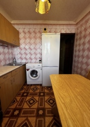 Здається 2-х кімнатна квартира на Героїв України фото 12 Здається 2-х кімнатна квартира на Героїв України фото 12