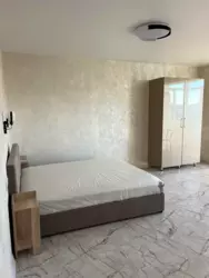   , , ,   .  4