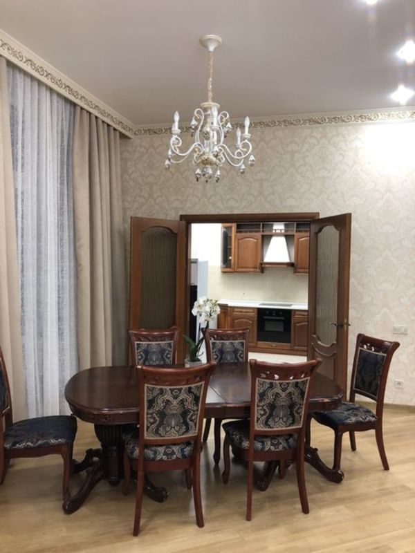 Оренда двохрівневої квартири в центрі столиці фото 1 Оренда двохрівневої квартири в центрі столиці фото 1