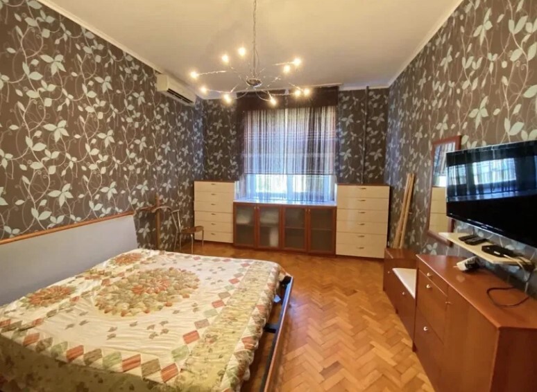 Аренда 3 х комнатной квартиры Печерск. фото 1 Аренда 3 х комнатной квартиры Печерск. фото 1