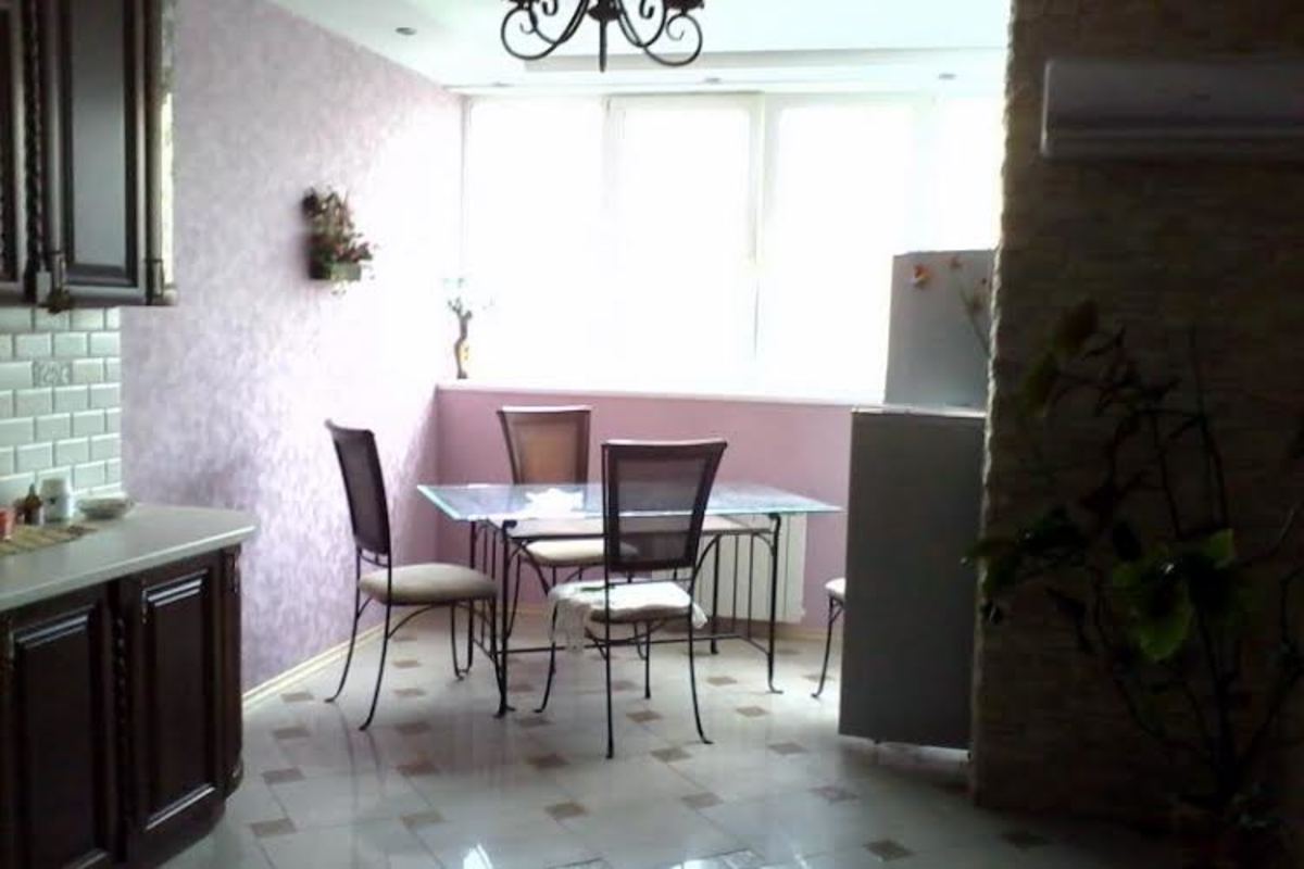 Сдается в аренду 3-х комнатная квартира на Позняках фото 1 Сдается в аренду 3-х комнатная квартира на Позняках фото 1