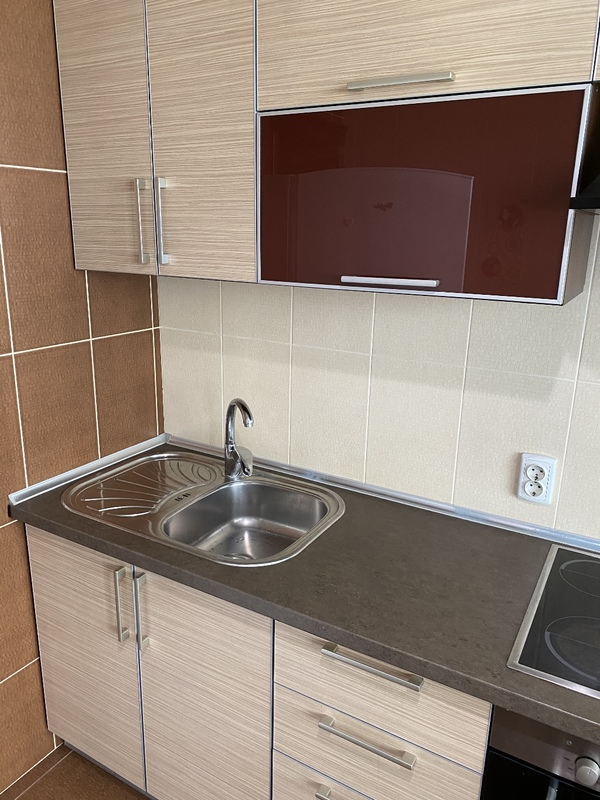 Аренда 2-х комнатной квартиры на ул. Драгоманова фото 1 Аренда 2-х комнатной квартиры на ул. Драгоманова фото 1