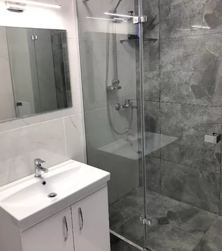 Оренда 2-х кімнатної видової квартири на Дніпровській набережній фото 1 Оренда 2-х кімнатної видової квартири на Дніпровській набережній фото 1