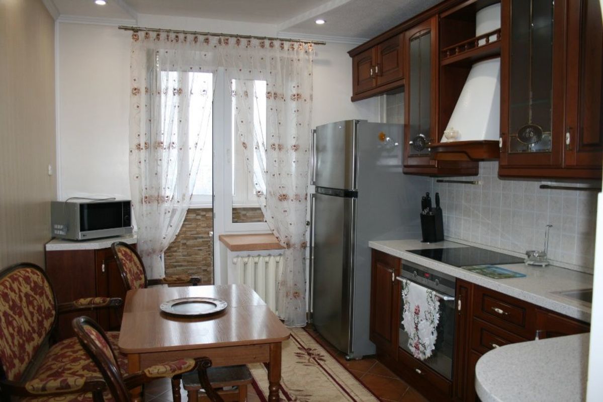 Здається квартира Київ, Соломенський, Волынская ул., 10, м. Деміївська фото 1 Здається квартира Київ, Соломенський, Волынская ул., 10, м. Деміївська фото 1