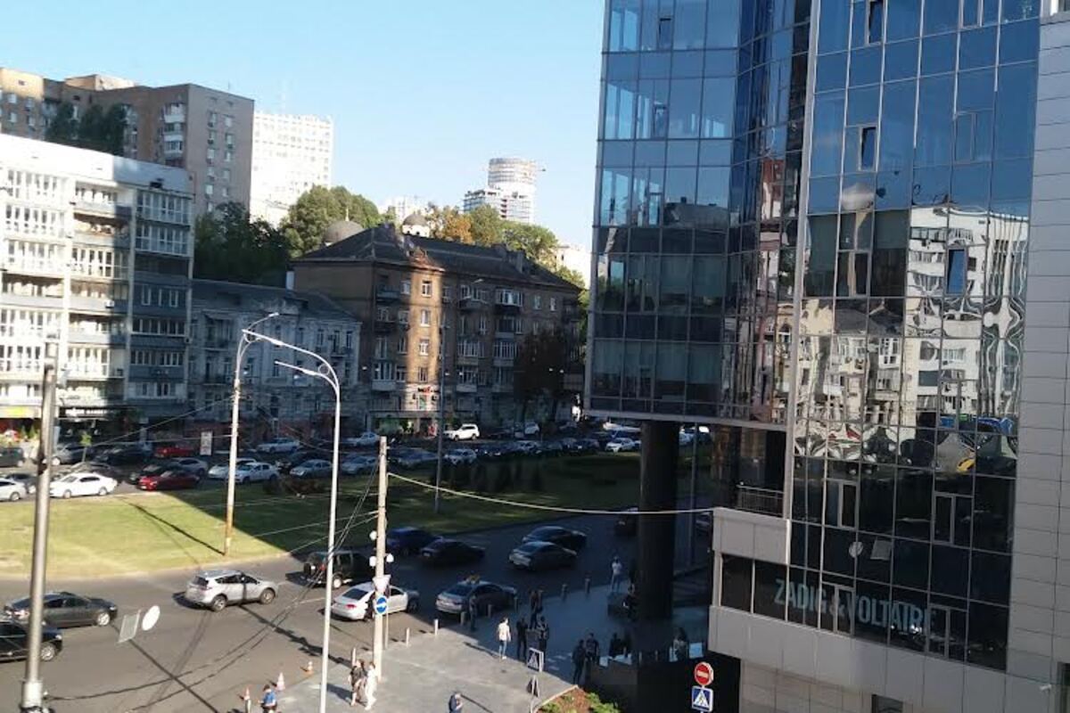 Здам квартиру Еспланадна вул., Печерський р-н, Київ, фото 1 Здам квартиру Еспланадна вул., Печерський р-н, Київ, фото 1
