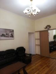 Сдам отличную двухкомнатную квартиру-студию в центре города фото 9 Сдам отличную двухкомнатную квартиру-студию в центре города фото 9