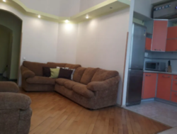 Сдам 2-х ком.квартиру на ул.Саксаганского.Центр! фото 5 Сдам 2-х ком.квартиру на ул.Саксаганского.Центр! фото 5