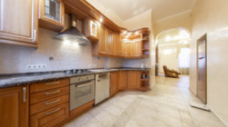 Сдается в аренду 3-х комнатная квартира на Саксаганского фото 10 Сдается в аренду 3-х комнатная квартира на Саксаганского фото 10