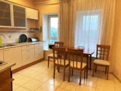 Комфортная 4-комнатная квартира в самом сердце столицы фото 4 Комфортная 4-комнатная квартира в самом сердце столицы фото 4