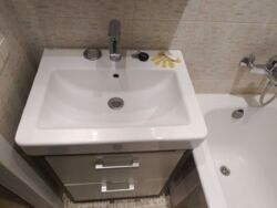   , , ,   ., 59 , .    8