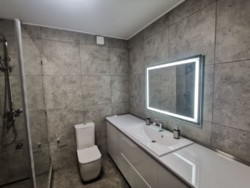  1.    -2  Ocean Plaza   2