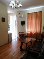 Сдам отличную двухкомнатную квартиру-студию в центре города фото 2 Сдам отличную двухкомнатную квартиру-студию в центре города фото 2