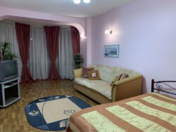  1-   .   ( )    Dream Town  2