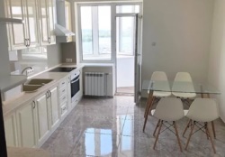 Оренда 2-х кімнатної видової квартири на Дніпровській набережній фото 2 Оренда 2-х кімнатної видової квартири на Дніпровській набережній фото 2