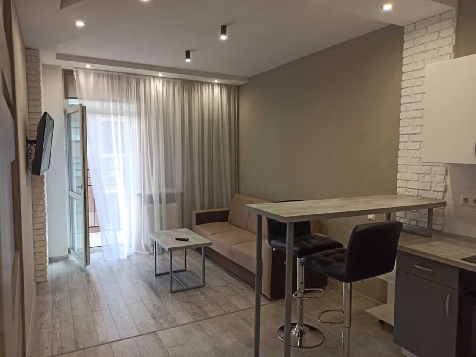 Здається квартира Київ, Подільський, пр. Правды, 43, м. Сирець фото 1 Здається квартира Київ, Подільський, пр. Правды, 43, м. Сирець фото 1