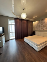 ���� 3 ��������� �������� 100�2 ������� �� ��������, 22� ���� 9