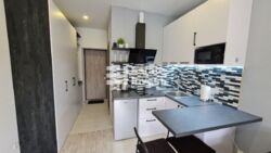 ������� ����� � �������� 21,4 �2. �� ������� ���. ����������� ����, 177-�. ���� 4