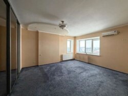 ���� 2-��������� �������� 150 ��. � ����� ����� ���� ������ ���� 4