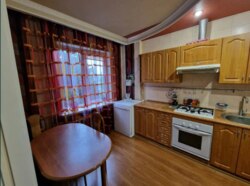 Здам 3 кім квартиру в Центрі міста фото 1 Здам 3 кім квартиру в Центрі міста фото 1