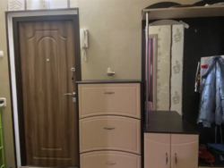 Здам 2-х кім. квартиру , в. Зенітного полку, біля «Велмарту»,фото відповідають дійсності, від власника, бойлер, меблі , велика вмістка шафа-купе, диван, велике ліжко,захист для дітей на вікнах, металопластикові вікна, ролети, холодильник, ламінат, квартир фото 1 Здам 2-х кім. квартиру , в. Зенітного полку, біля «Велмарту»,фото відповідають дійсності, від власника, бойлер, меблі , велика вмістка шафа-купе, диван, велике ліжко,захист для дітей на вікнах, металопластикові вікна, ролети, холодильник, ламінат, квартир фото 1