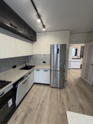 ������� �������� ³�����, ³�������, �����, �� Forest Home ���� 16