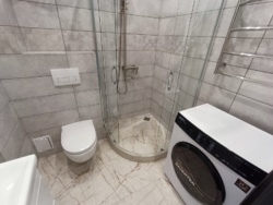  1-    Classic Hall /   9