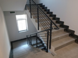  1-    Classic Hall /   3