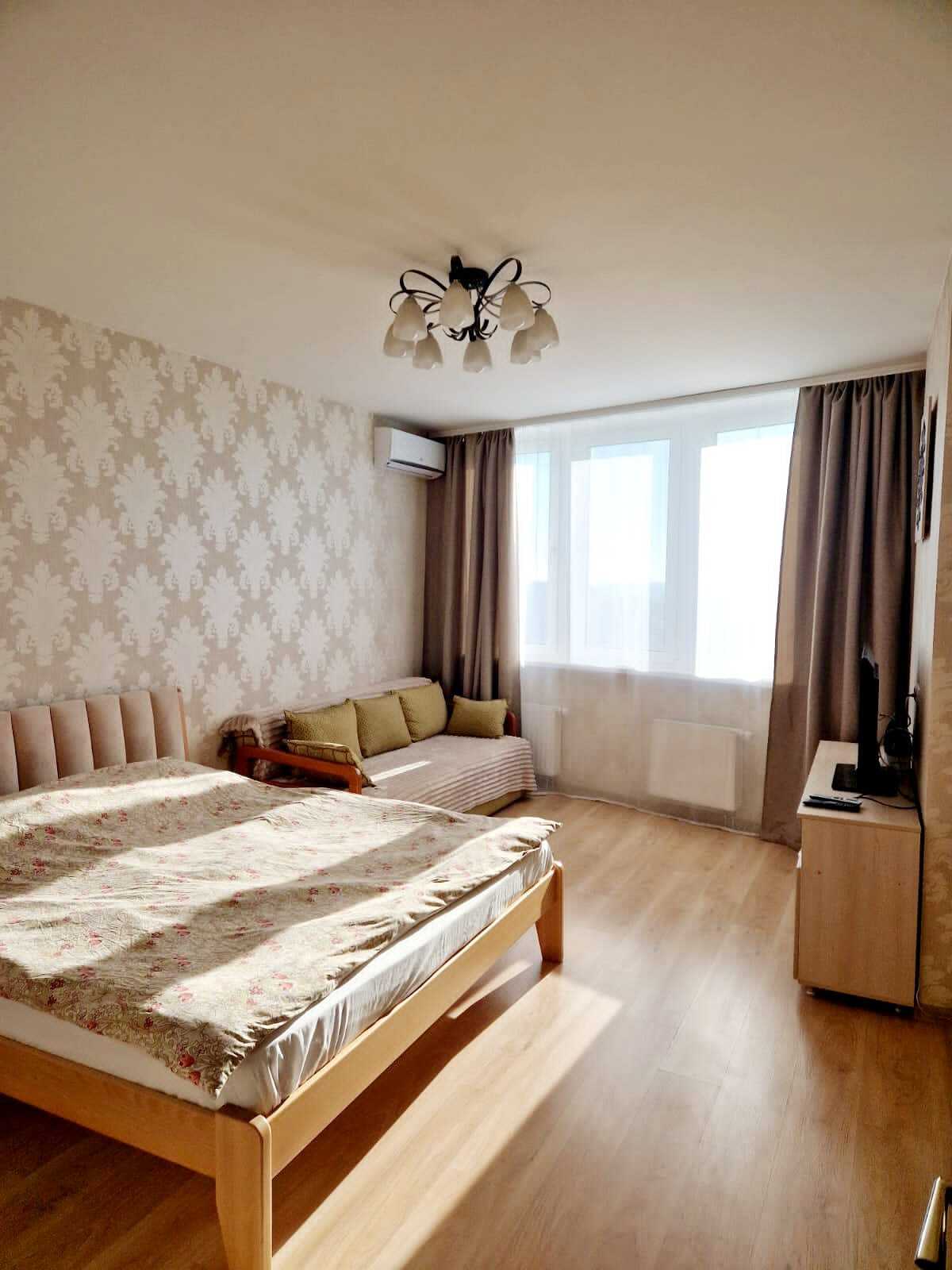 Однокімнатна квартира в новому будинку метро Харківська, озеро Сонячне фото 1 Однокімнатна квартира в новому будинку метро Харківська, озеро Сонячне фото 1