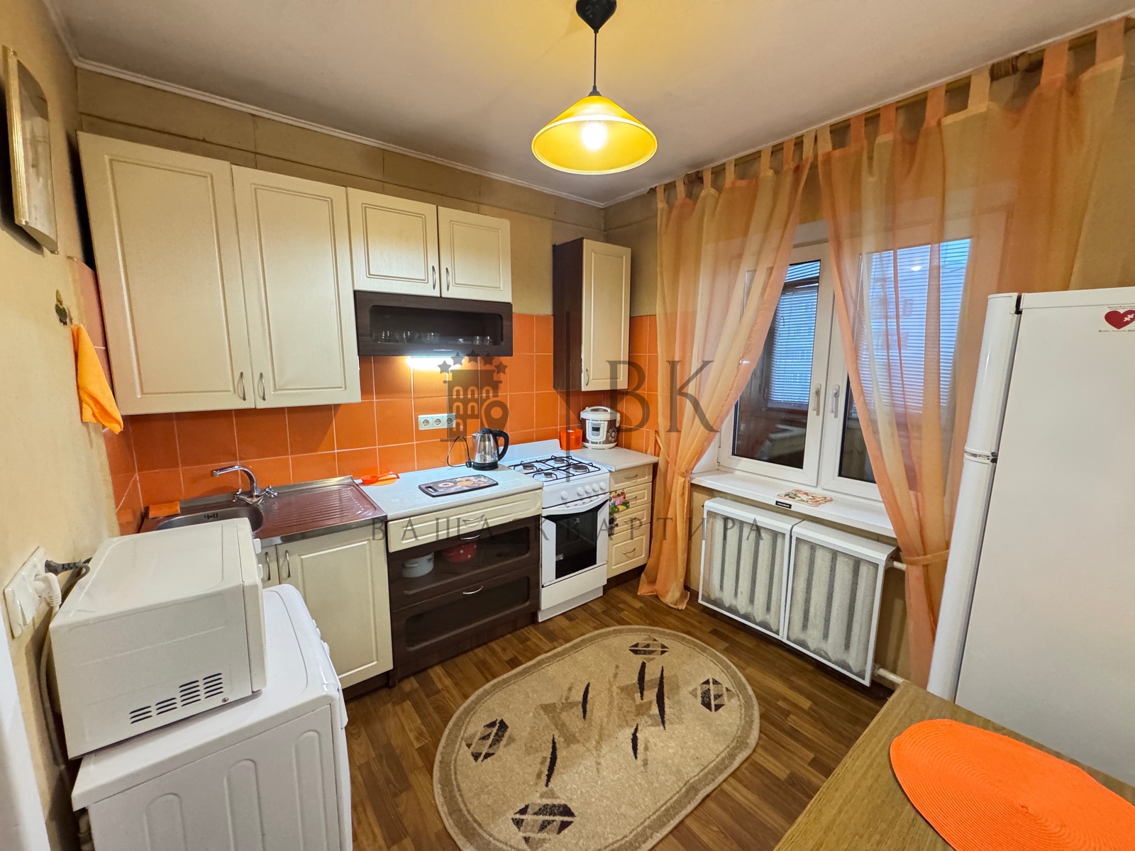 Двокімнатна квартира біля Севастопольської площі фото 1 Двокімнатна квартира біля Севастопольської площі фото 1