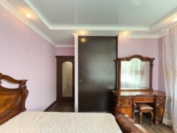 Відмінна трикімнатна квартира студія біля метро Позняки фото 10 Відмінна трикімнатна квартира студія біля метро Позняки фото 10