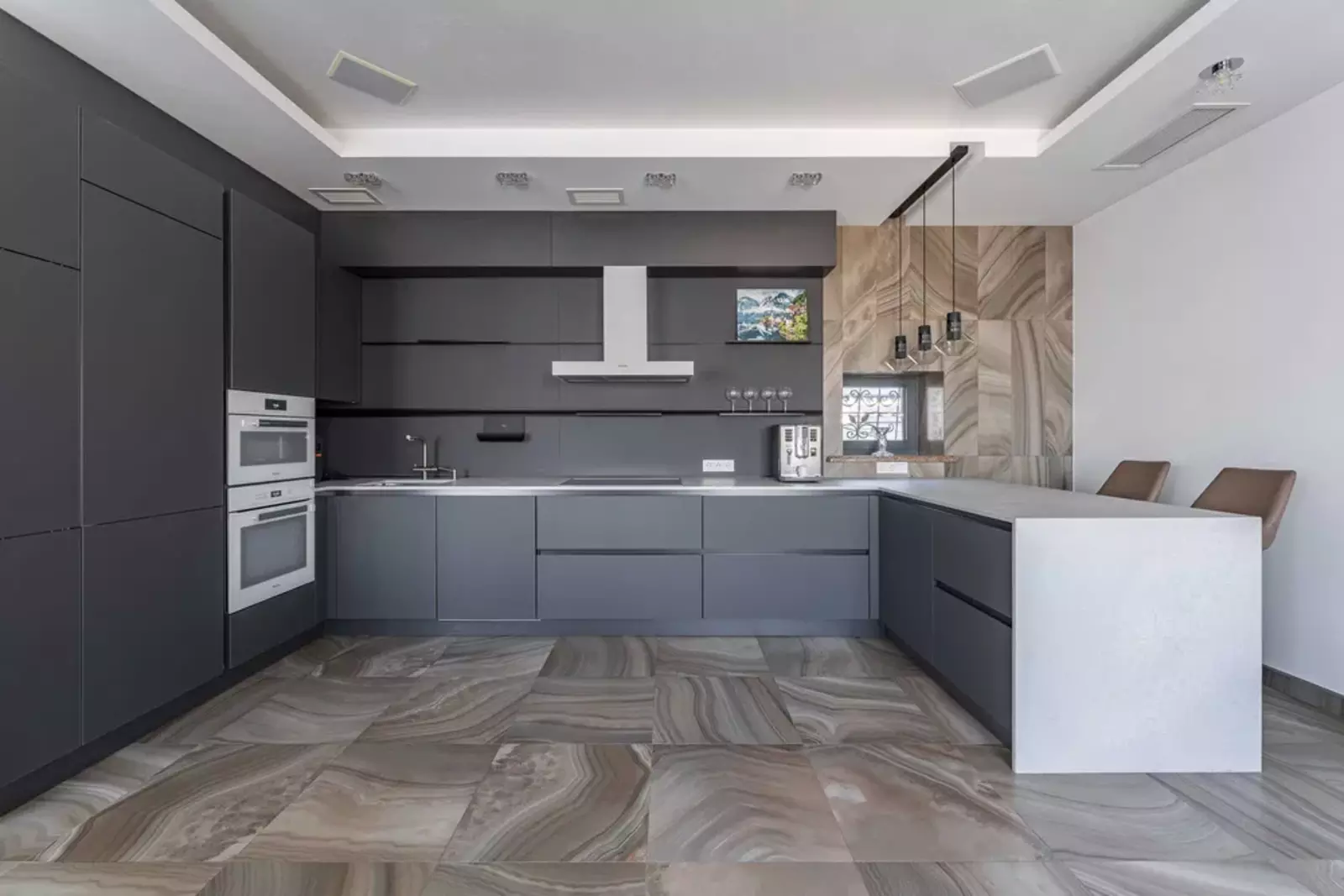 ��� �� ������ ��������� �������� �������� ����� ������ 5 ���� 1