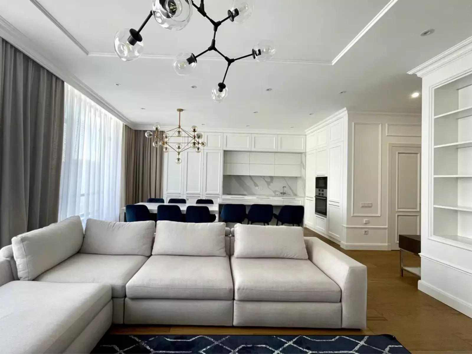 Park Avenue VIP 162  5   쳿 33  1