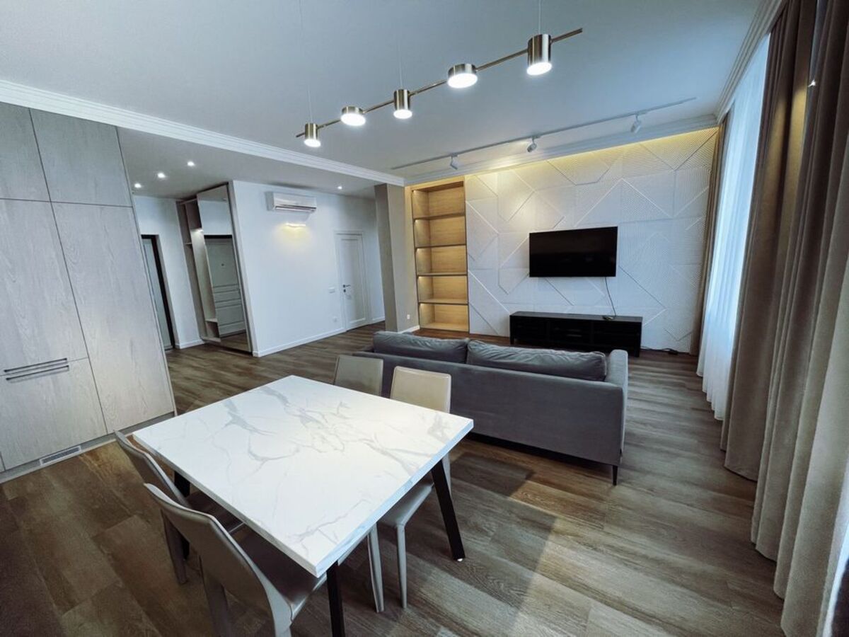 3-    Tetris Hall, . , 2  1