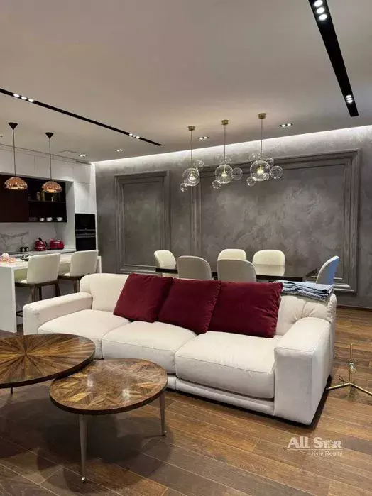 �� The Garden, ���������� �-�, ���������� ���., 15 ���� 1