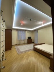 VIP-,  , . ,13  9