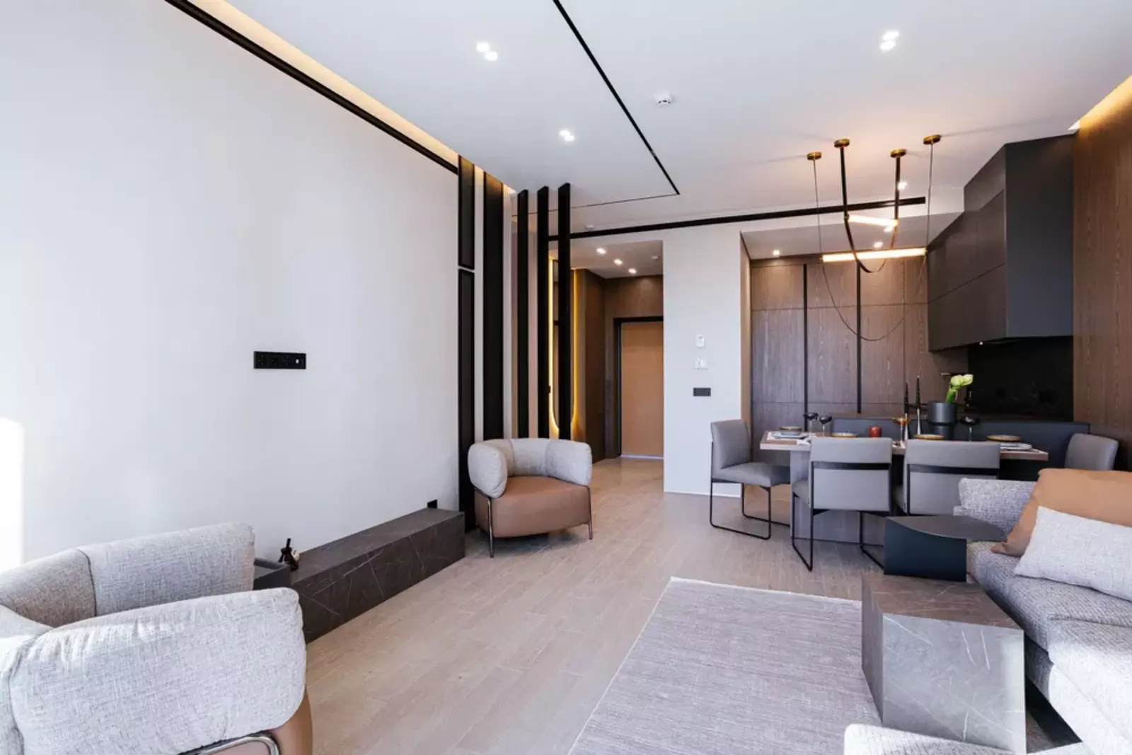  ,  3    Taryan Towers  1
