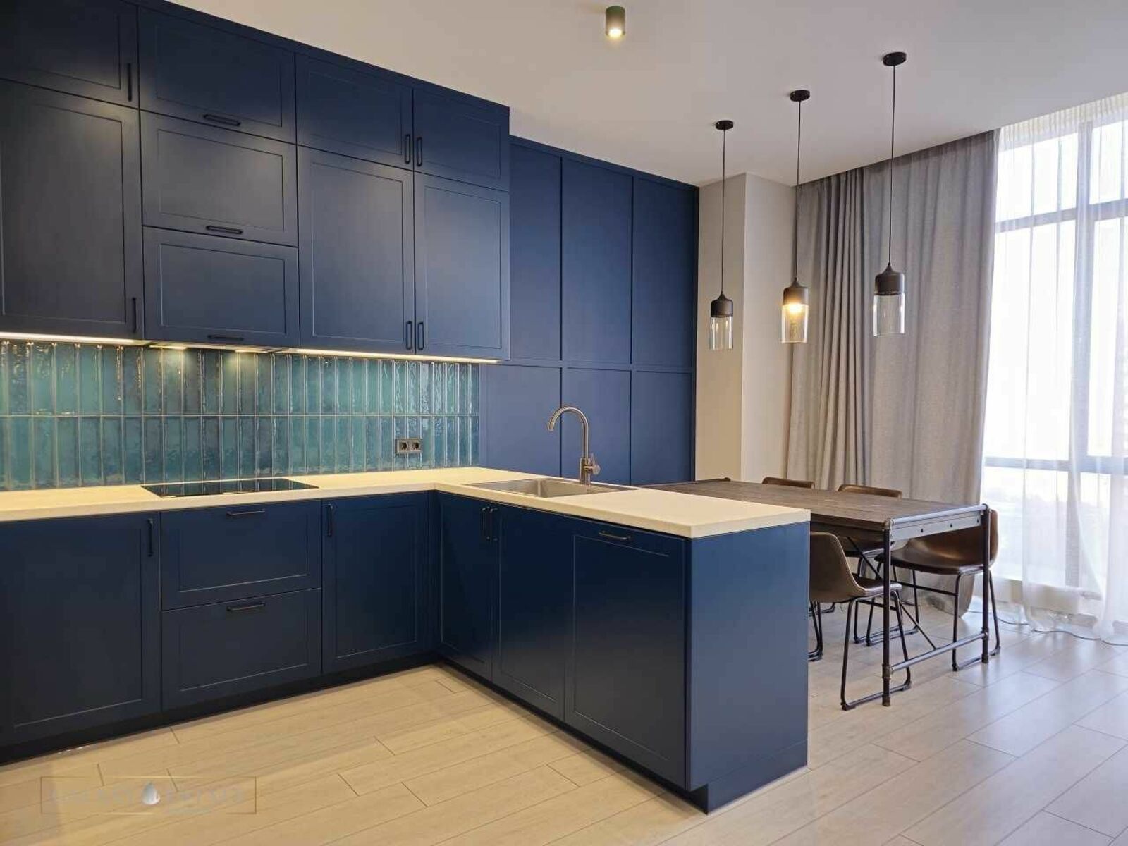 Park Avenue ( '  VIP')   . , 쳿 . 29  1