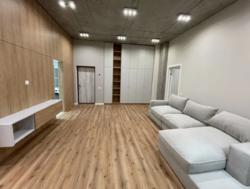  2-  (70 2)    Crystal Park,   42  8