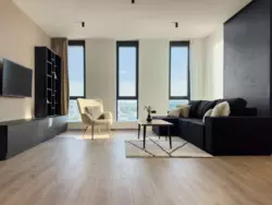  Chicago Central House , .  44     6