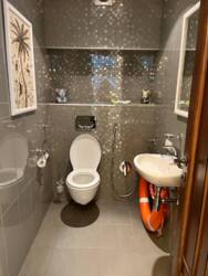  Botanic Paradise,   23 (º)  8